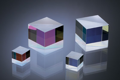 Narrowband Polarizing Beamsplitter Cubes